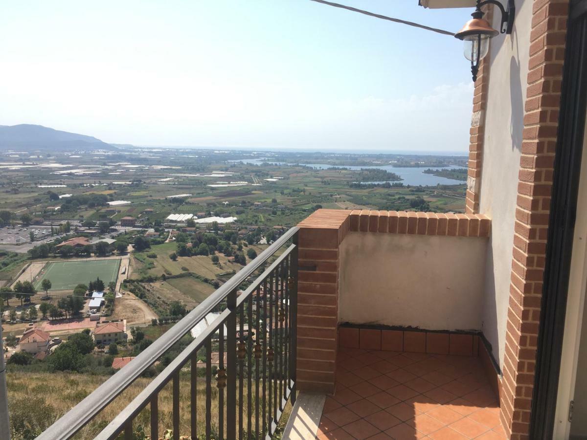 Villa Panoramica Монте Сан Биаджо Екстериор снимка