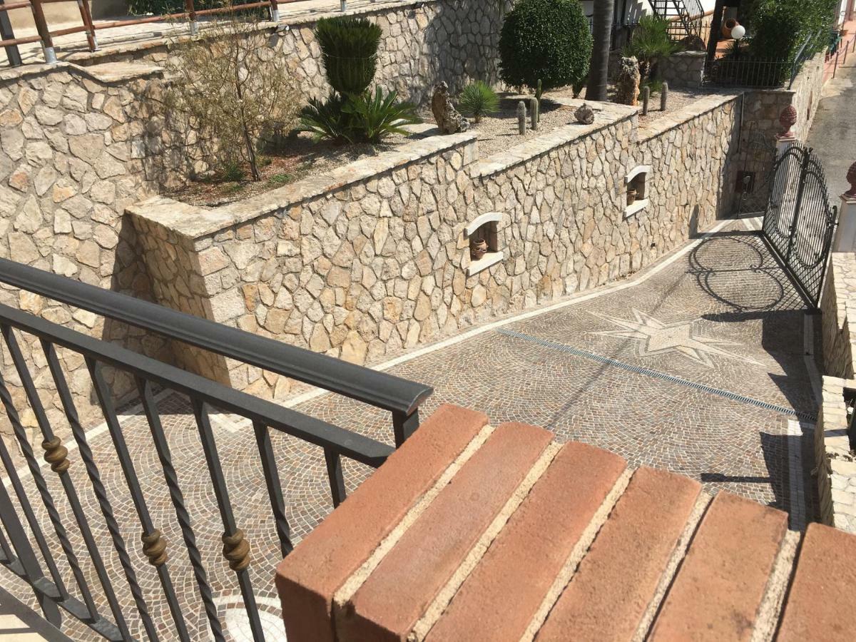 Villa Panoramica Монте Сан Биаджо Екстериор снимка
